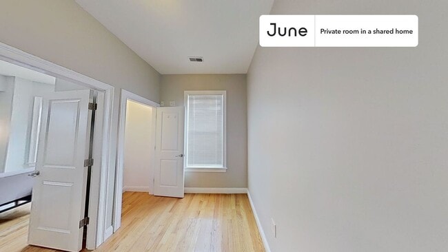 Private bedroom in 3 bed/1 bath Home - Private bedroom in 3 bed/1 bath Home