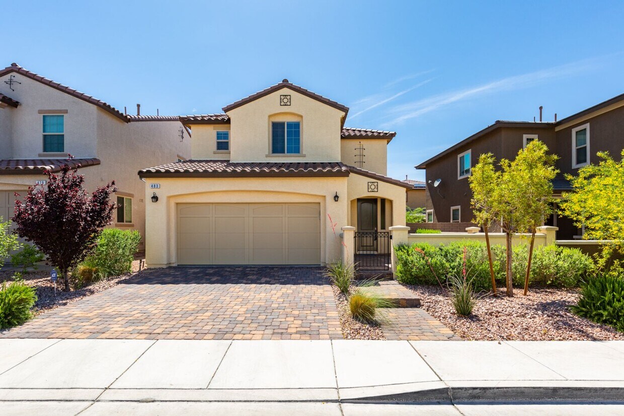 Foto principal - Gorgeous one story 4 bedroom 2 Bathroom Ho...
