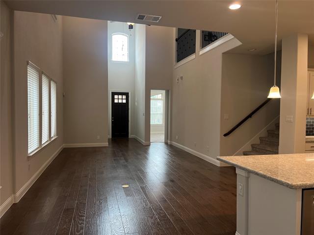 Building Photo - 3560 Sevilla Dr