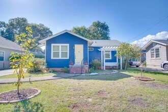 Building Photo - 2303 N 20th Ave