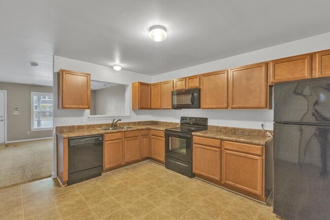 Building Photo - Affordable two bedroom townhome available ...