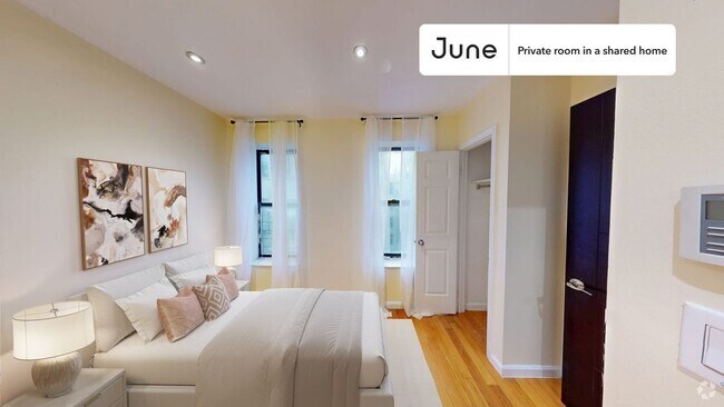 Building Photo - Private bedroom in 4 bed/1 bath Home