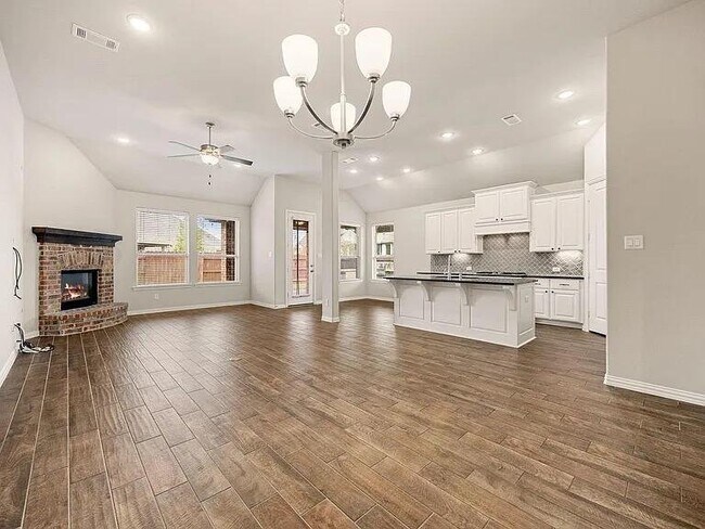 Building Photo - 23202 Brookdale Bay Ln