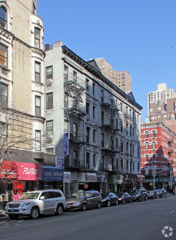 1236 - 1246 Lexington Ave - 1236-1246 Lexington Ave