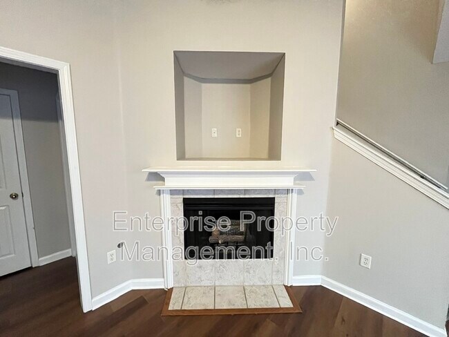 Building Photo - 1513 Estacada Way