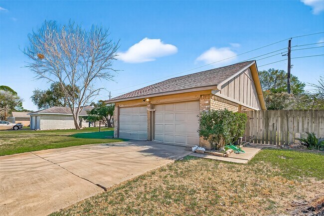 Foto del edificio - 22607 Fincastle Dr