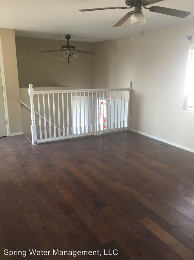 Building Photo - 7135 White Mountain Dr
