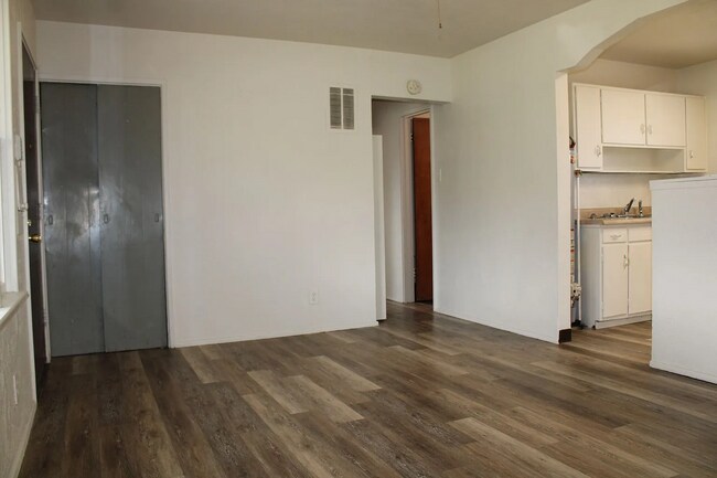 Foto del edificio - 2517 Winnipeg St