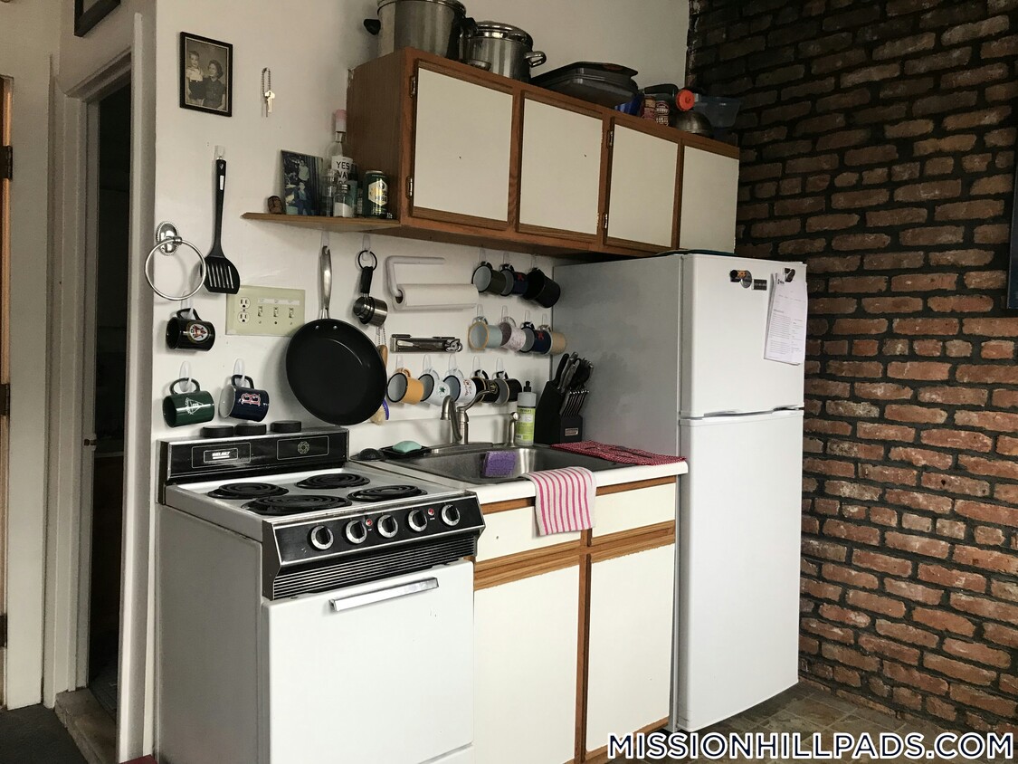 Foto principal - 61 S Huntington Ave