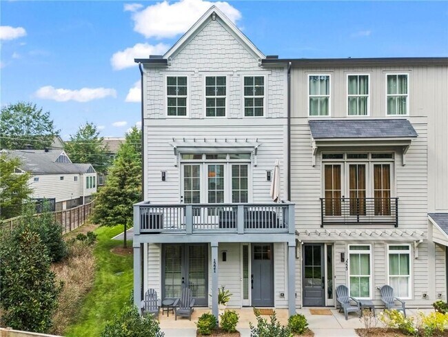 Foto del edificio - 1221 Oxley Pl NW