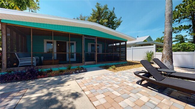 Building Photo - 7901 Boca Ciega Dr