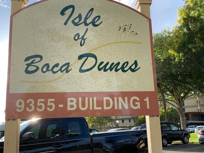 Foto del edificio - 9355 SW 8th St