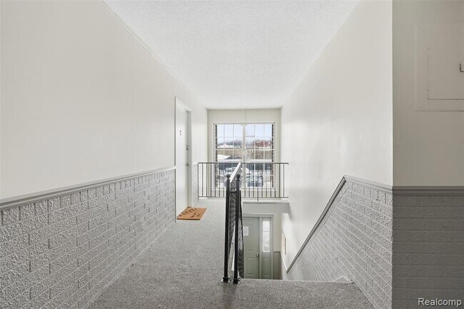 Foto del edificio - 8188 24 Mile Rd