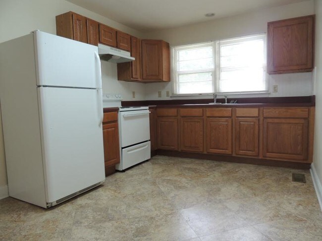 Foto del edificio - 103 Cottonwood Dr