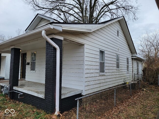 Building Photo - 1127 Marshall Ave