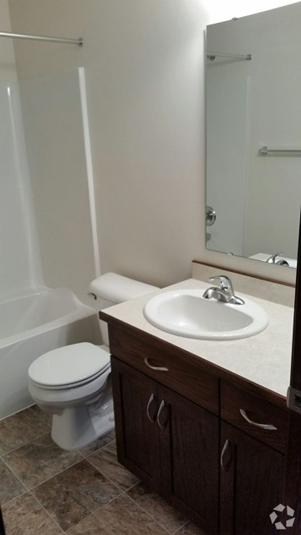 Building Photo - 1432 Goldenwood Dr