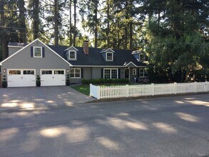 Building Photo - 18927 Kristi Way