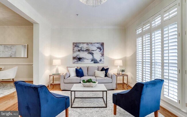 Foto del edificio - 1601 Colonial Hills Dr