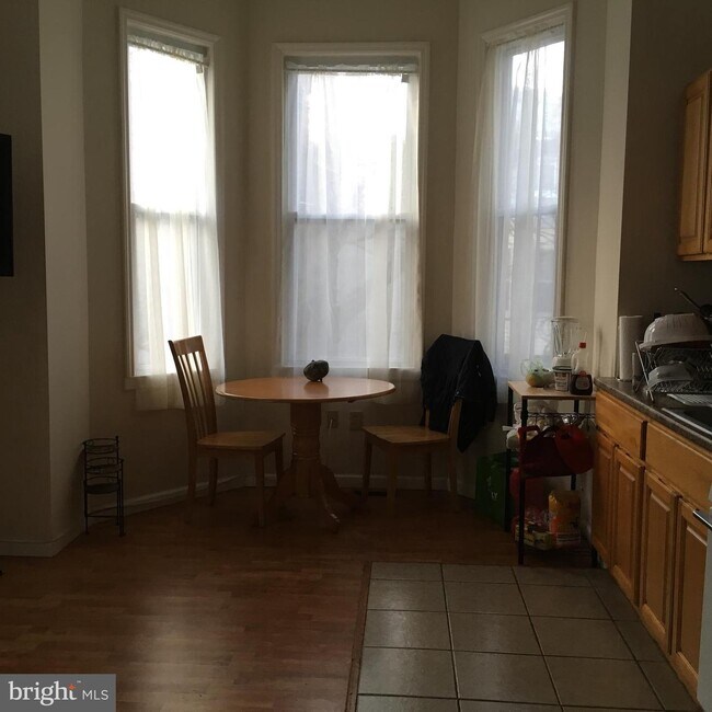 Foto del edificio - 1528 N 17th St