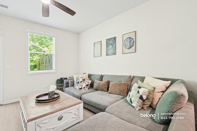 Foto del edificio - 203 Norse Crk Dr