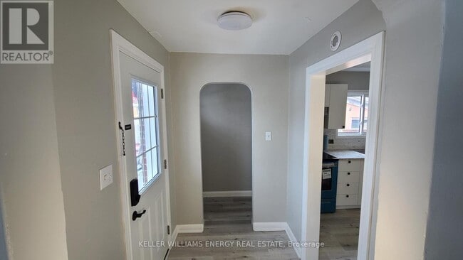 Building Photo - 201 Celina St