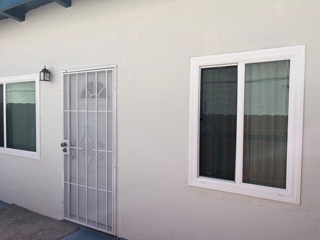 Foto del edificio - 4110-18 30TH. ST