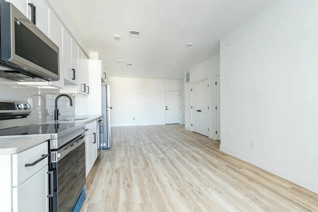 Foto del edificio - 809 Diamond St