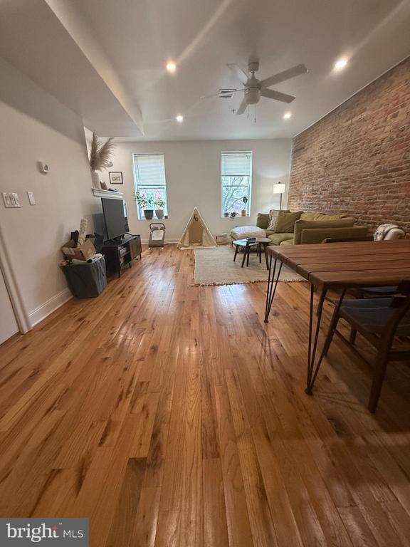 Foto del edificio - 2005 N Mascher St