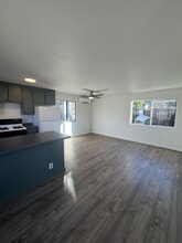 Building Photo - 1456 Magnolia Ave