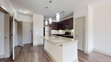 Interior Photo - Villaggio