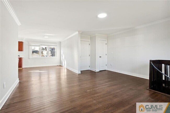 Foto del edificio - 2227 Lewis Pl