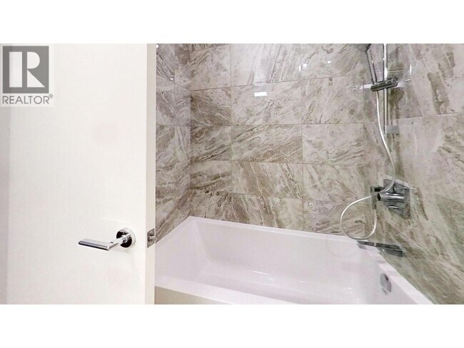 Photo du bâtiment - 6633 Buswell St