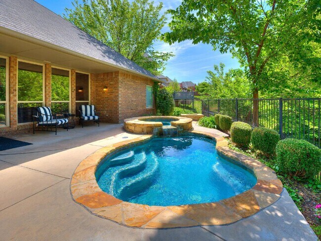 Foto del edificio - Elegant 3-Bedroom Home in Thornbrooke Village – All Bills Paid