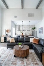 Building Photo - 520 FM306