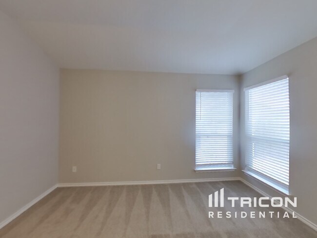 Foto del edificio - 9039 Thomas York Blvd