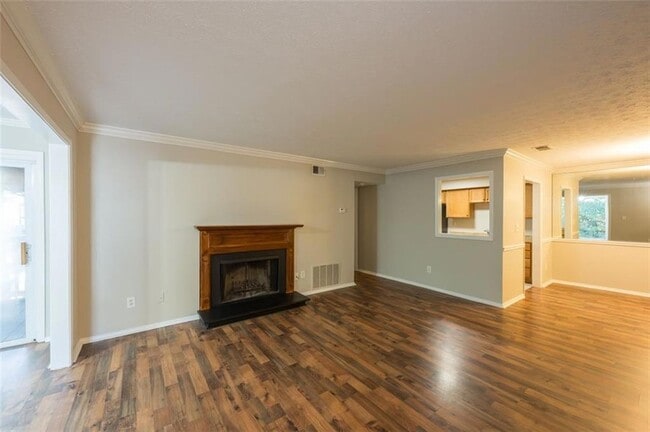 Building Photo - 602 Augusta Dr