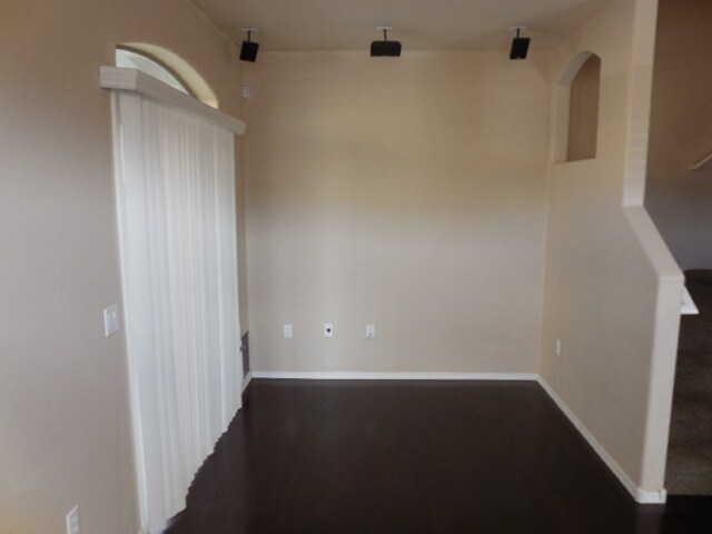 Building Photo - 1350 S Greenfield Rd