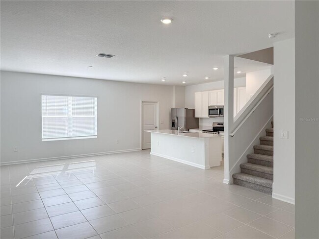 Foto del edificio - 5824 Meditation Dr