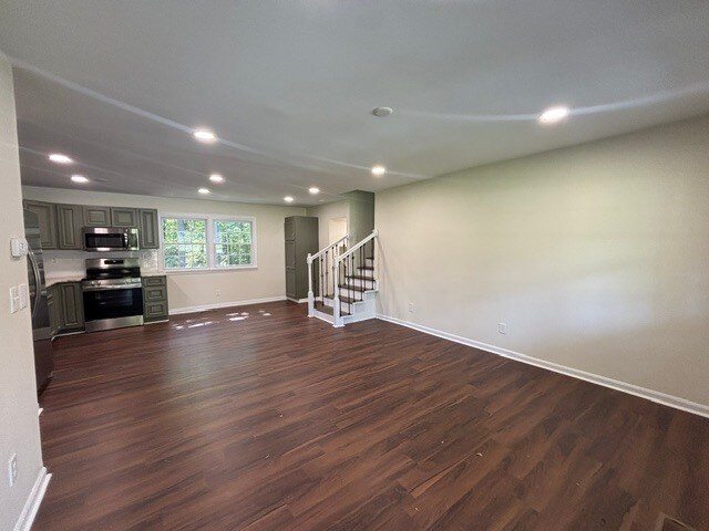 Foto del edificio - 6200 Ridge Rd