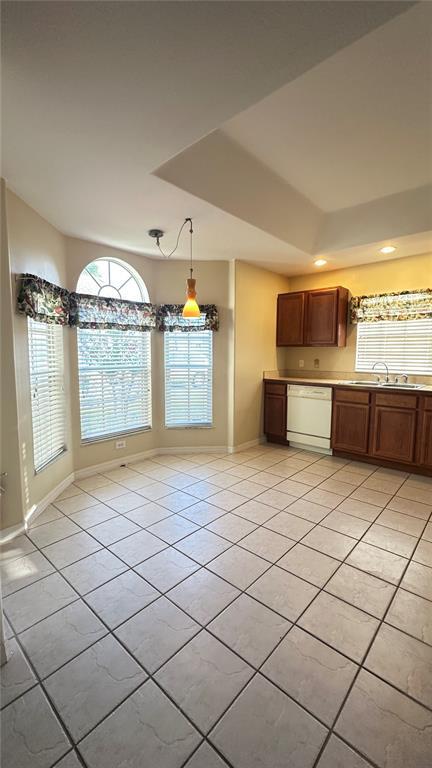 Building Photo - 2822 Lazlo Ln