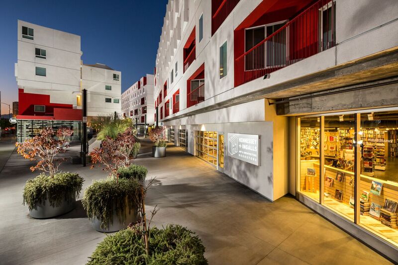 One Santa Fe Apartments in Los Angeles, CA