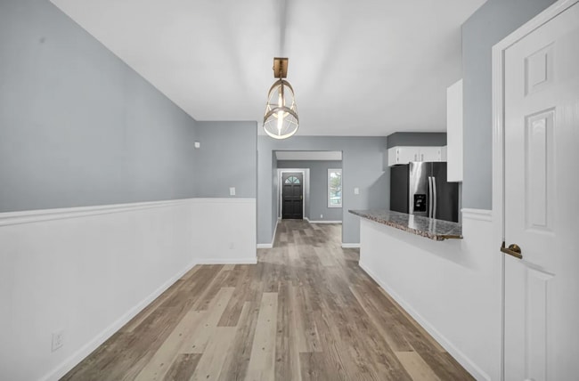 Building Photo - 212 Timrick Dr