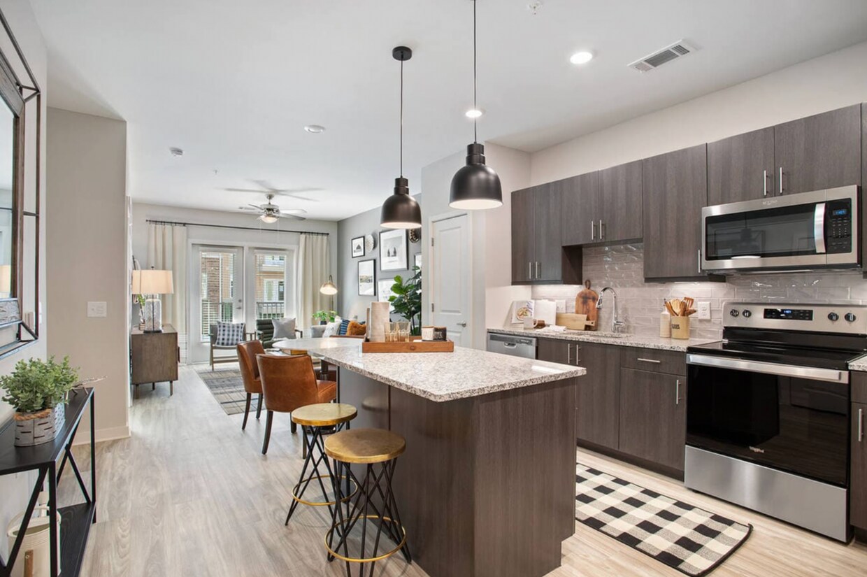 Foto principal - 2150 Northlake Pky