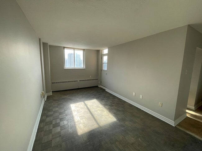 Photo du bâtiment - 230 Oak St