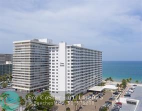 Foto del edificio - 4010 Galt Ocean Dr