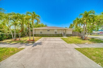 Building Photo - 11492 SW 190th Terrace Rd