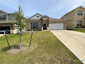 Building Photo - 2212 Clove Ct