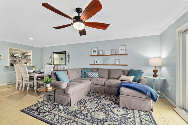 Foto del edificio - 11 Oceanside Dr