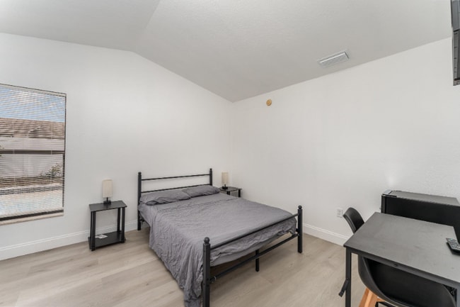 Building Photo - 101 Magnolia Plantation Ct