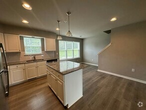Building Photo - 115 High Pointe Dr